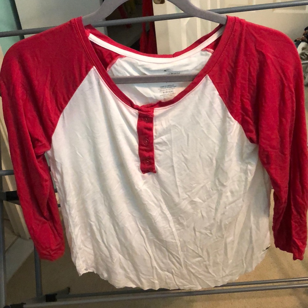 American Eagle long sleeve tee